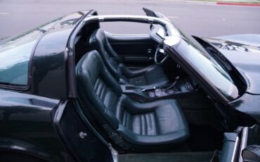 Chevrolet-Corvette-350-V8-Coupe-1979-26