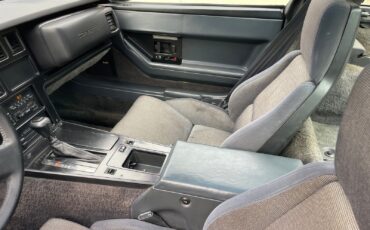 Chevrolet-Corvette-C4-Coupe-1984-15