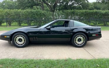 Chevrolet-Corvette-C4-Coupe-1984-2