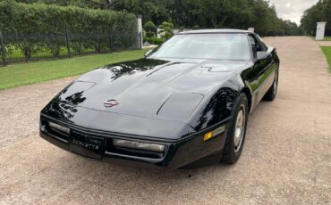 Chevrolet-Corvette-C4-Coupe-1984-4