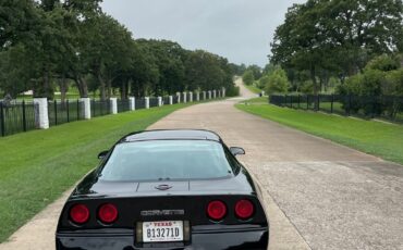 Chevrolet-Corvette-C4-Coupe-1984-7