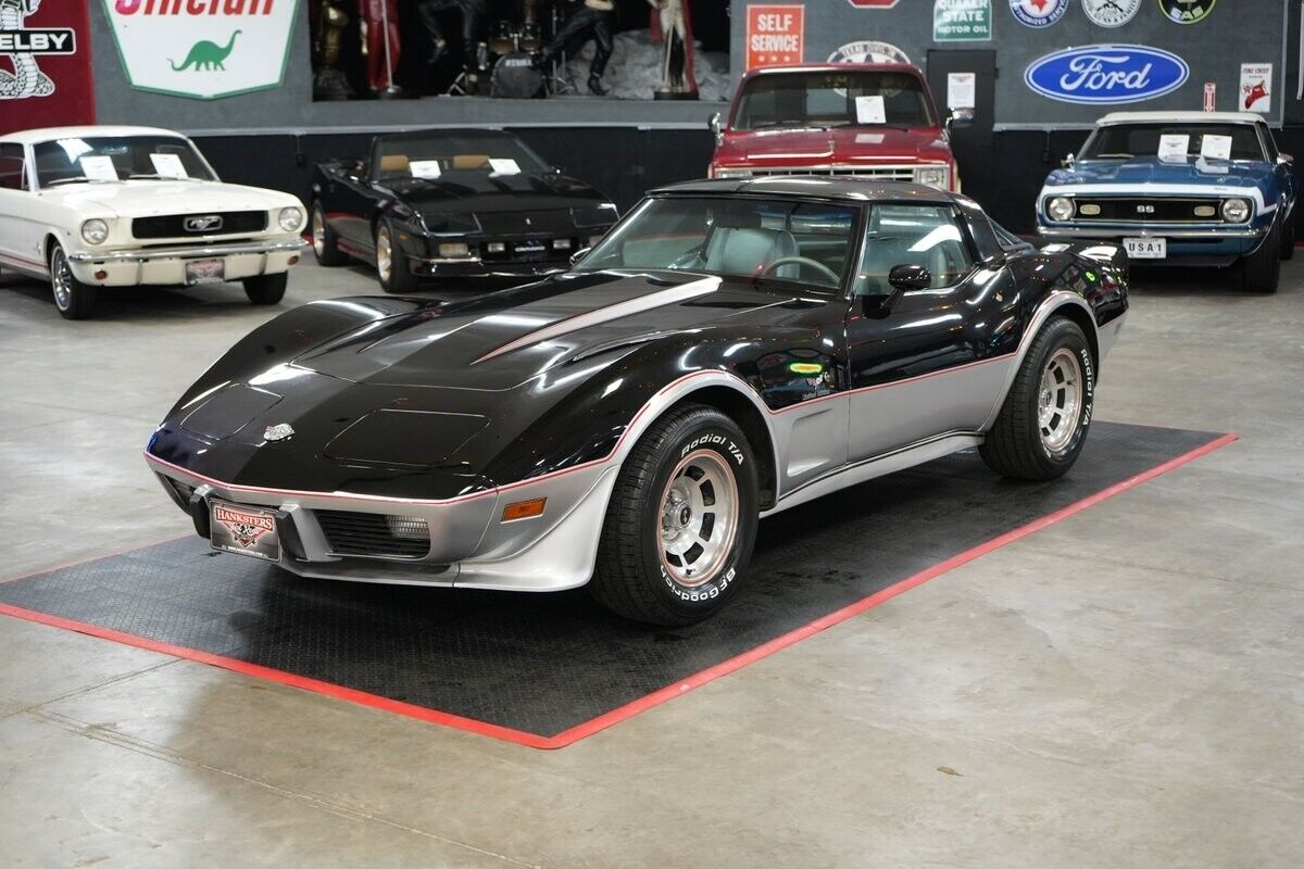 Chevrolet-Corvette-Indianapolis-500-Pace-Car-Edition-1978-Coupe-1