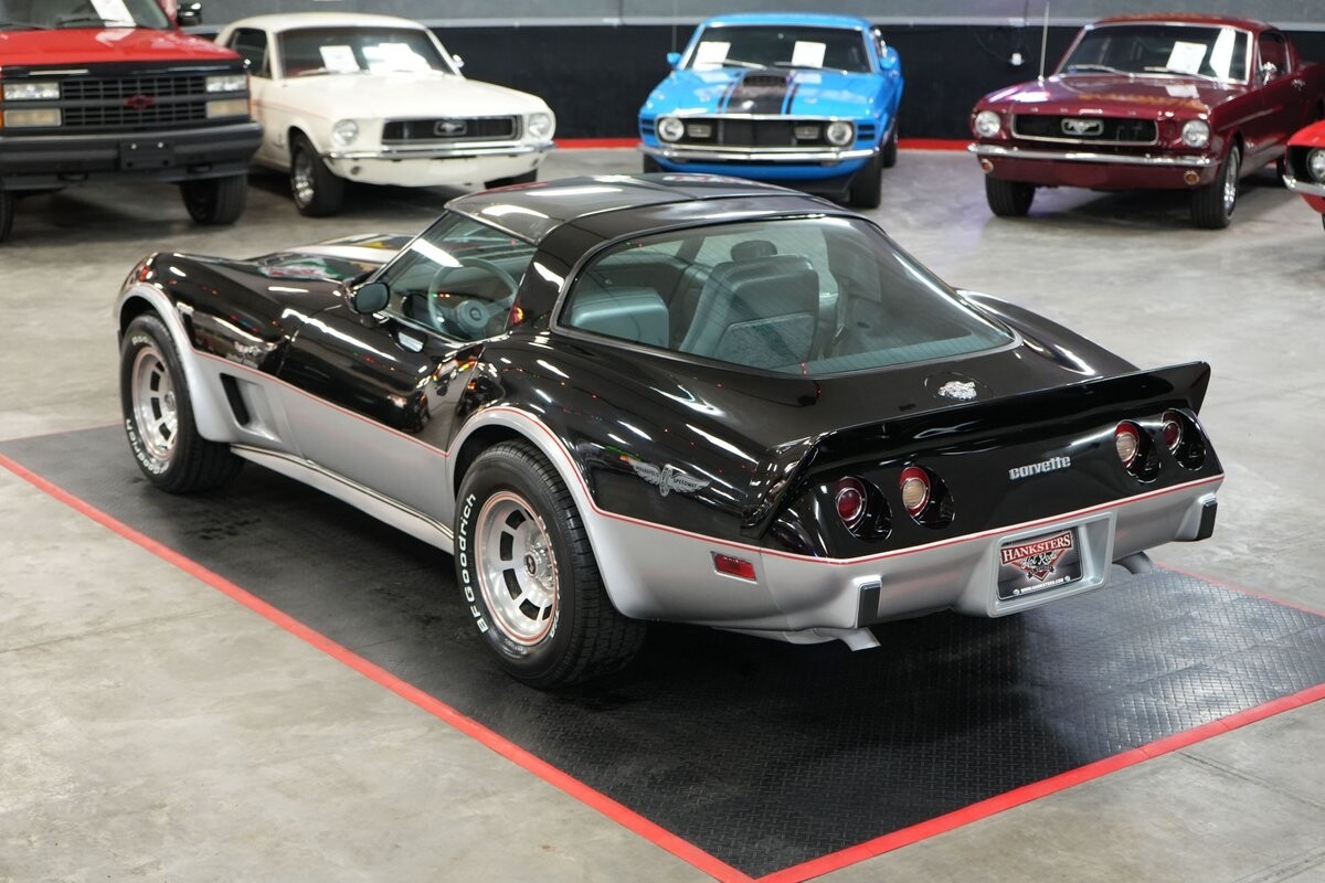 Chevrolet-Corvette-Indianapolis-500-Pace-Car-Edition-1978-Coupe-12