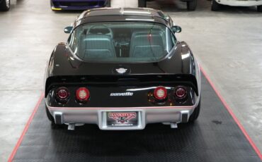 Chevrolet-Corvette-Indianapolis-500-Pace-Car-Edition-1978-Coupe-13