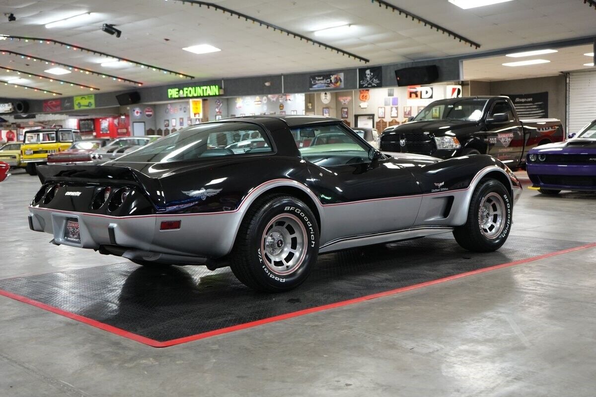 Chevrolet-Corvette-Indianapolis-500-Pace-Car-Edition-1978-Coupe-22