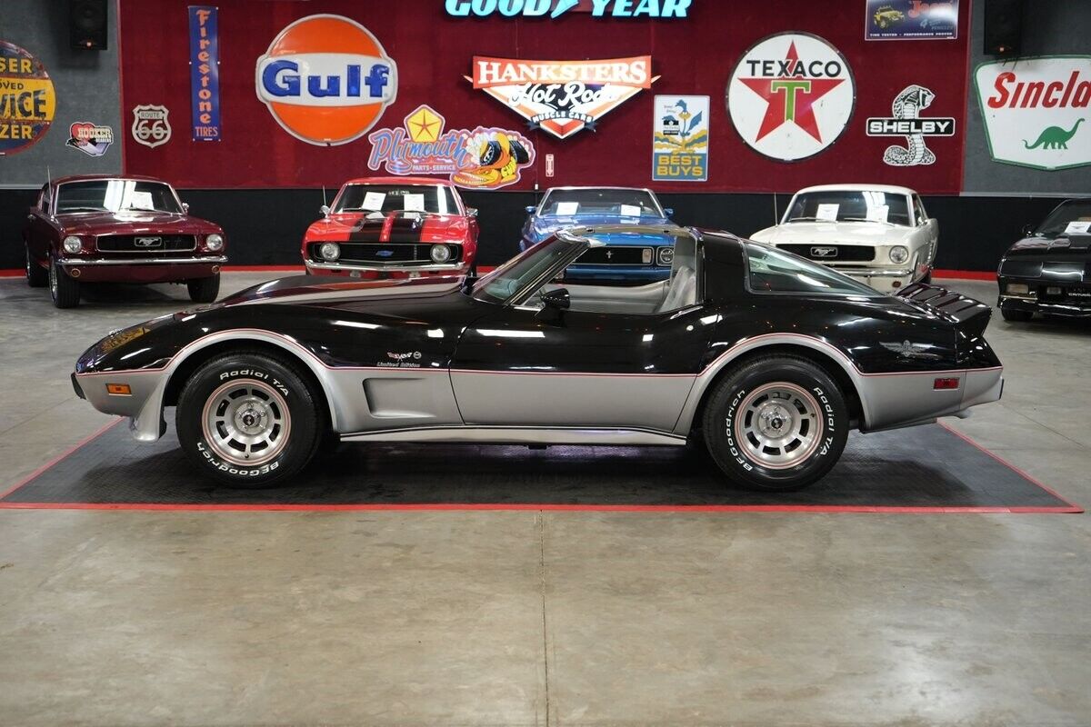 Chevrolet-Corvette-Indianapolis-500-Pace-Car-Edition-1978-Coupe-27