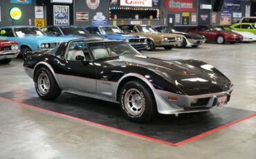 Chevrolet-Corvette-Indianapolis-500-Pace-Car-Edition-1978-Coupe-32