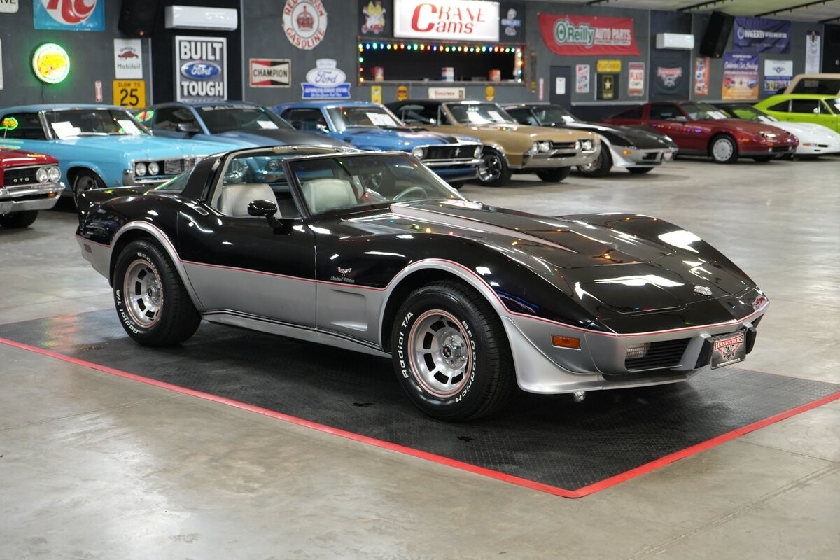 Chevrolet-Corvette-Indianapolis-500-Pace-Car-Edition-1978-Coupe-32