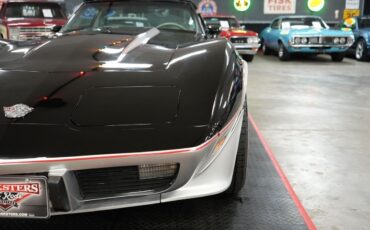 Chevrolet-Corvette-Indianapolis-500-Pace-Car-Edition-1978-Coupe-35