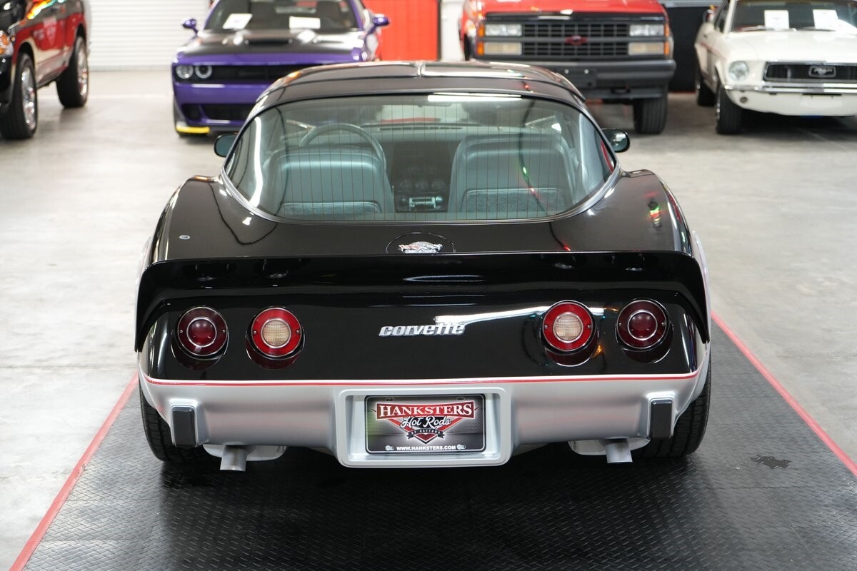 Chevrolet-Corvette-Indianapolis-500-Pace-Car-Edition-1978-Coupe-4