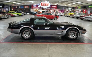 Chevrolet-Corvette-Indianapolis-500-Pace-Car-Edition-1978-Coupe-6