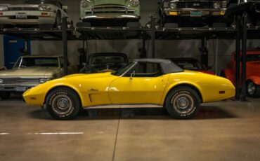 Chevrolet-Corvette-L48-1975-2-Door-Convertible-5