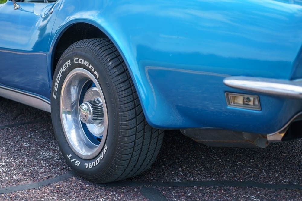 Chevrolet-Corvette-Stingray-1973-Coupe-10