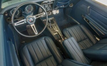 Chevrolet-Corvette-Stingray-1973-Coupe-14