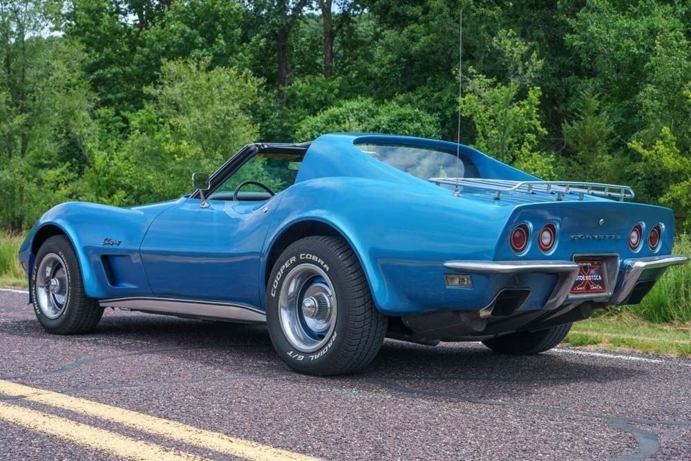 Chevrolet-Corvette-Stingray-1973-Coupe-3