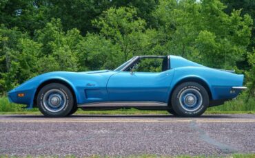 Chevrolet-Corvette-Stingray-1973-Coupe-4