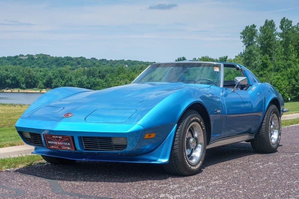 Chevrolet-Corvette-Stingray-1973-Coupe-5