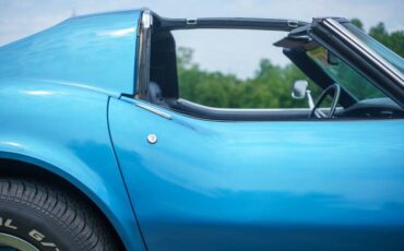Chevrolet-Corvette-Stingray-1973-Coupe-8