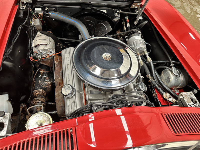 Chevrolet-Corvette-Stingray-Coupe-Hard-Top-1965-19