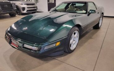Chevrolet-Corvette-base-1995-green-3