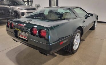 Chevrolet-Corvette-base-1995-green-6
