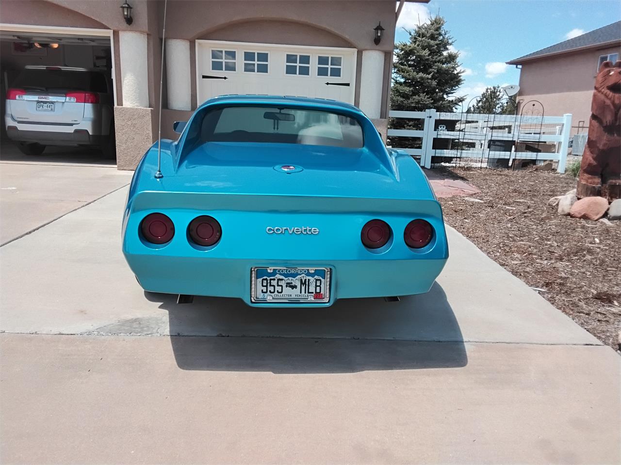 Chevrolet-Corvette-c3-collectors-edition-1976-Lemans-Blue-Black-4