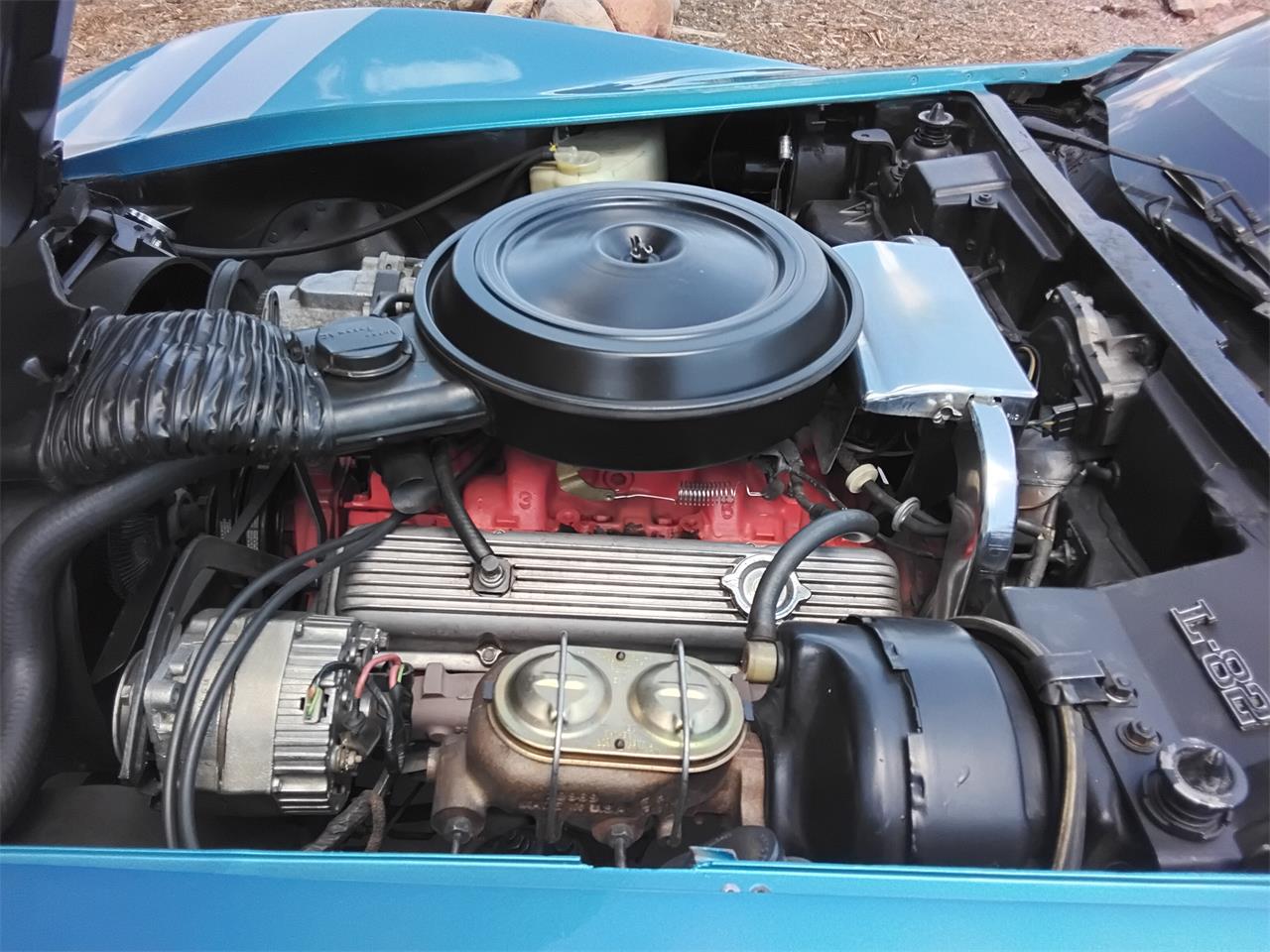 Chevrolet-Corvette-c3-collectors-edition-1976-Lemans-Blue-Black-9