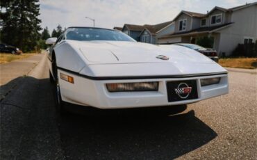 Chevrolet-Corvette-c4-1985-White-Red-15
