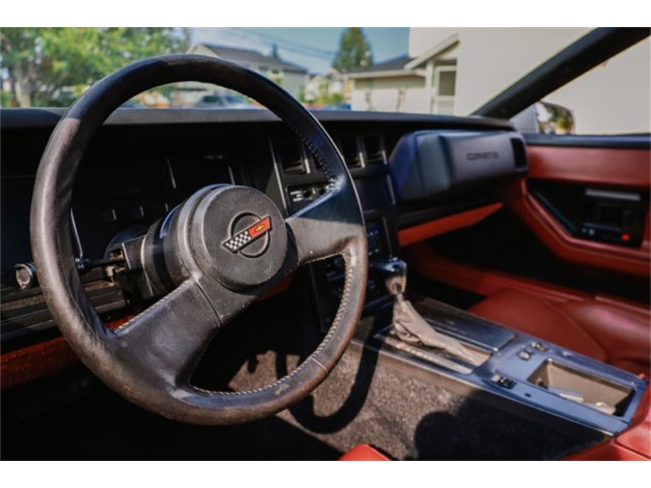 Chevrolet-Corvette-c4-1985-White-Red-8