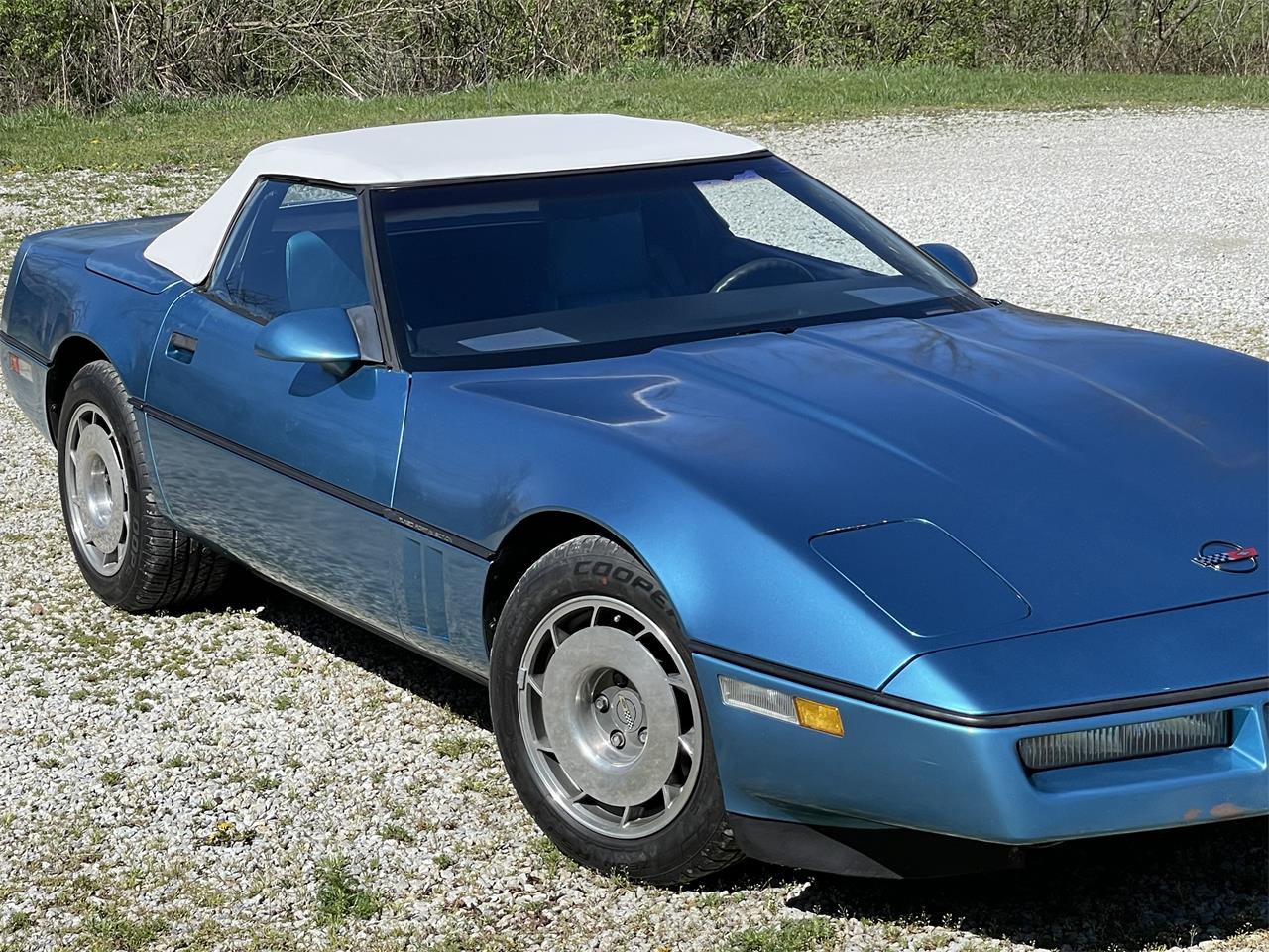 Chevrolet-Corvette-c4-1987-Medium-Blue-Medium-Blue-2