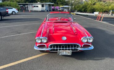 Chevrolet-Corvette-convertible-1960-red