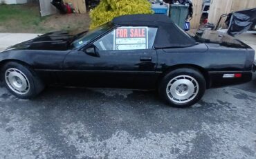 Chevrolet-Corvette-convertible-1987-black-1