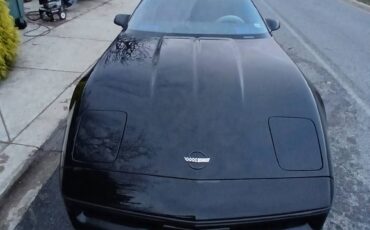 Chevrolet-Corvette-convertible-1987-black-8