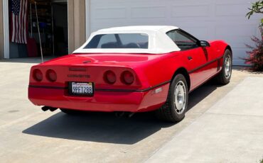 Chevrolet-Corvette-convertible-1987-red-1