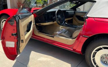 Chevrolet-Corvette-convertible-1987-red-3