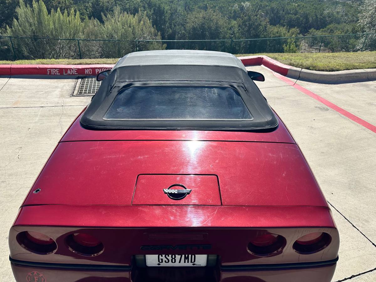 Chevrolet-Corvette-convertible-1990-red-4