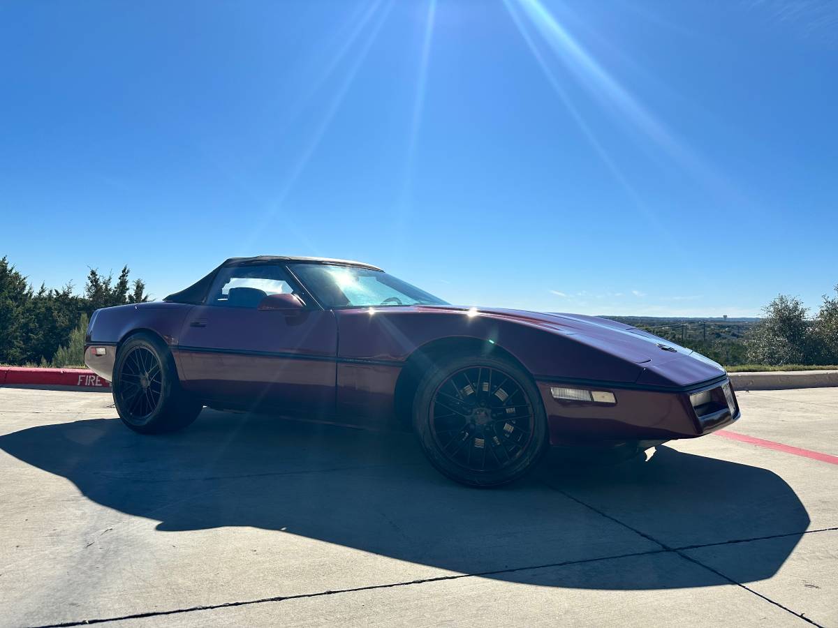 Chevrolet-Corvette-convertible-1990-red-7