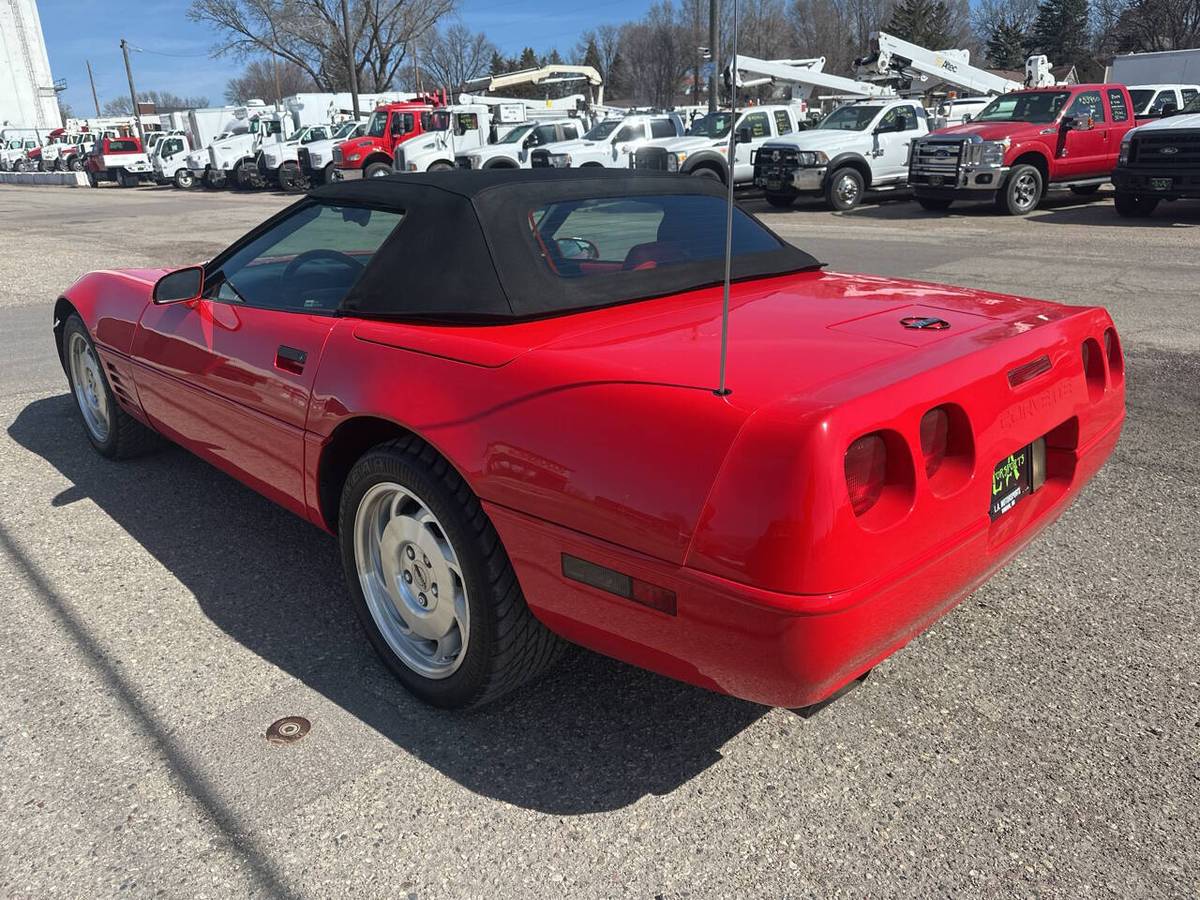 Chevrolet-Corvette-corvette-amp-convertible-1994-red-1