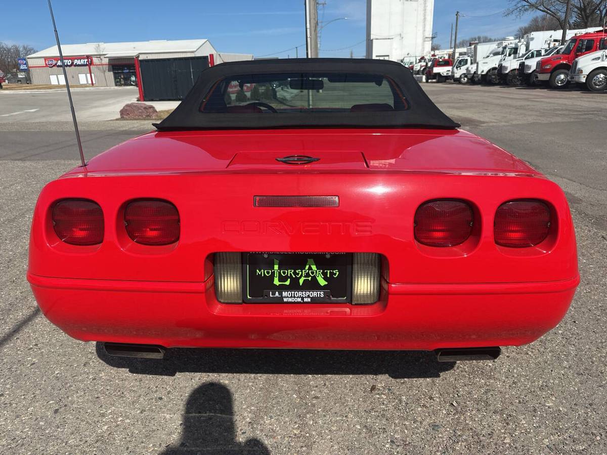 Chevrolet-Corvette-corvette-amp-convertible-1994-red-2