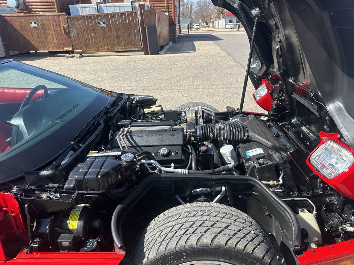 Chevrolet-Corvette-corvette-amp-convertible-1994-red-23