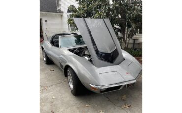 Chevrolet-Corvette-stingray-1970-Silver-Stroker-Black-3