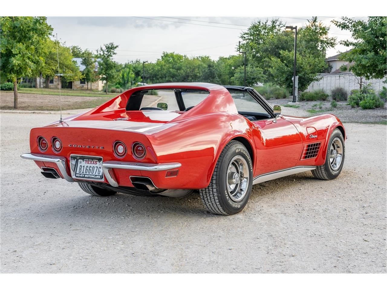 Chevrolet-Corvette-stingray-1971-Red-Black-1