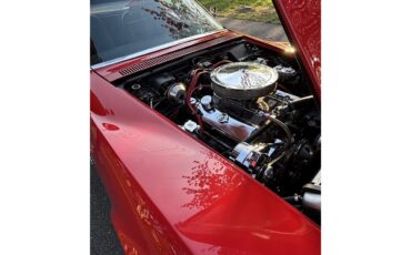 Chevrolet-Corvette-stingray-1971-Red-Black-5