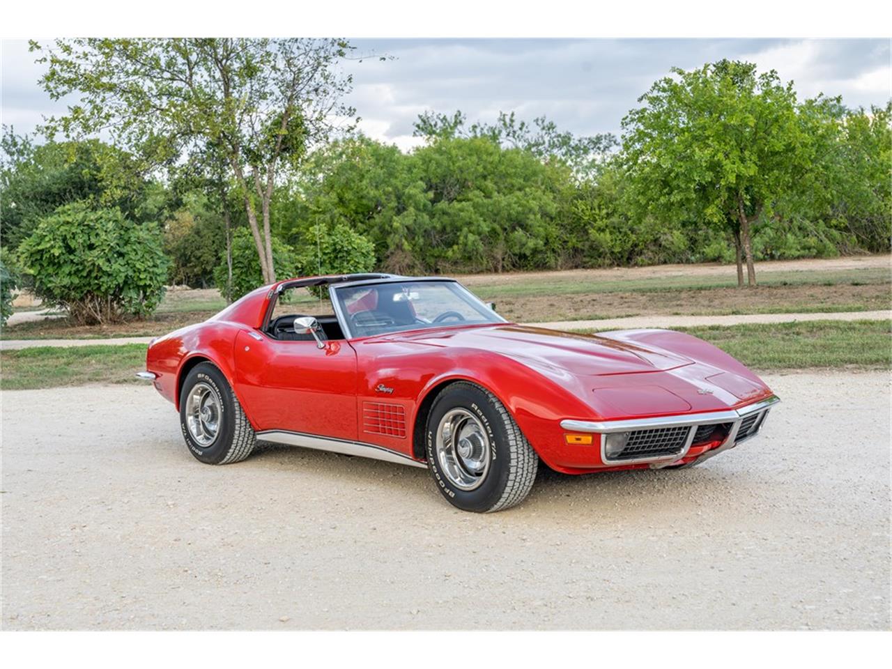 Chevrolet-Corvette-stingray-1971-Red-Black-8