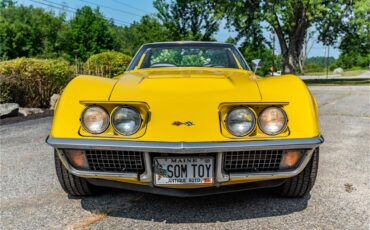 Chevrolet-Corvette-stingray-1971-Sunflower-Yellow-Black-11