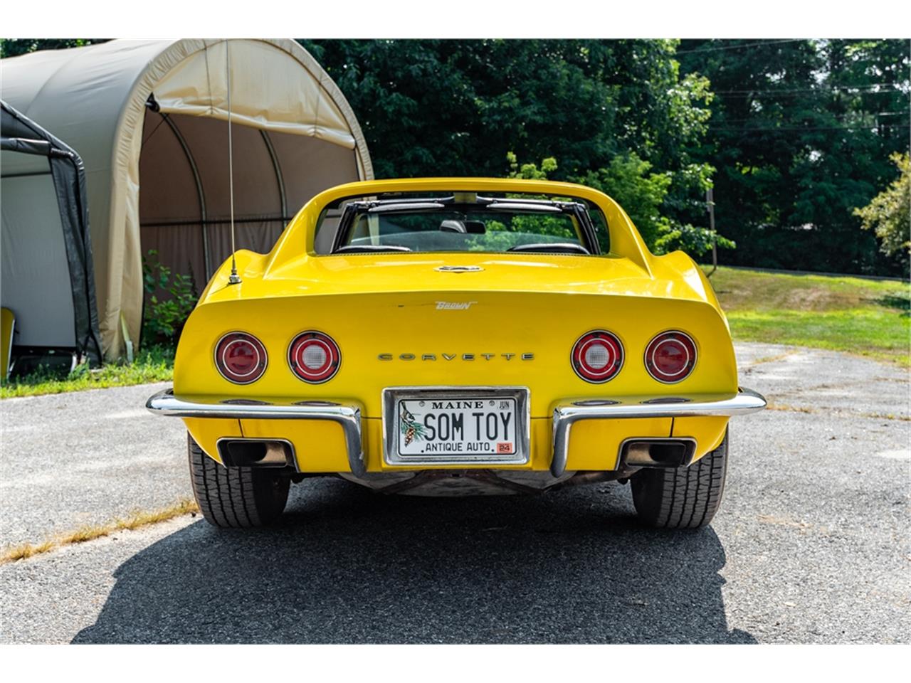 Chevrolet-Corvette-stingray-1971-Sunflower-Yellow-Black-13