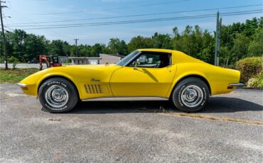 Chevrolet-Corvette-stingray-1971-Sunflower-Yellow-Black-5