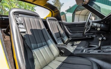 Chevrolet-Corvette-stingray-1971-Sunflower-Yellow-Black-56