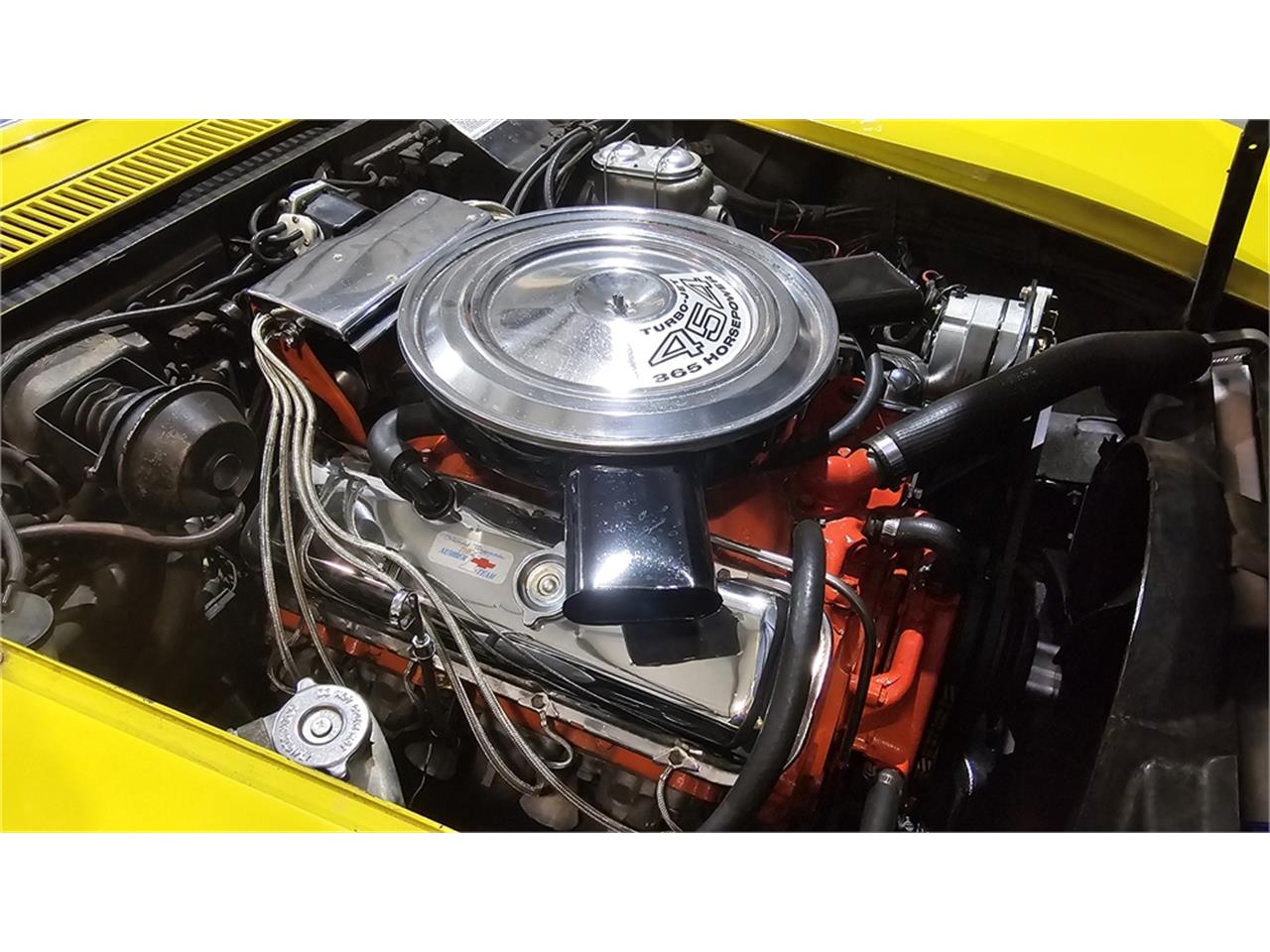 Chevrolet-Corvette-stingray-1971-Sunflower-Yellow-Black-69