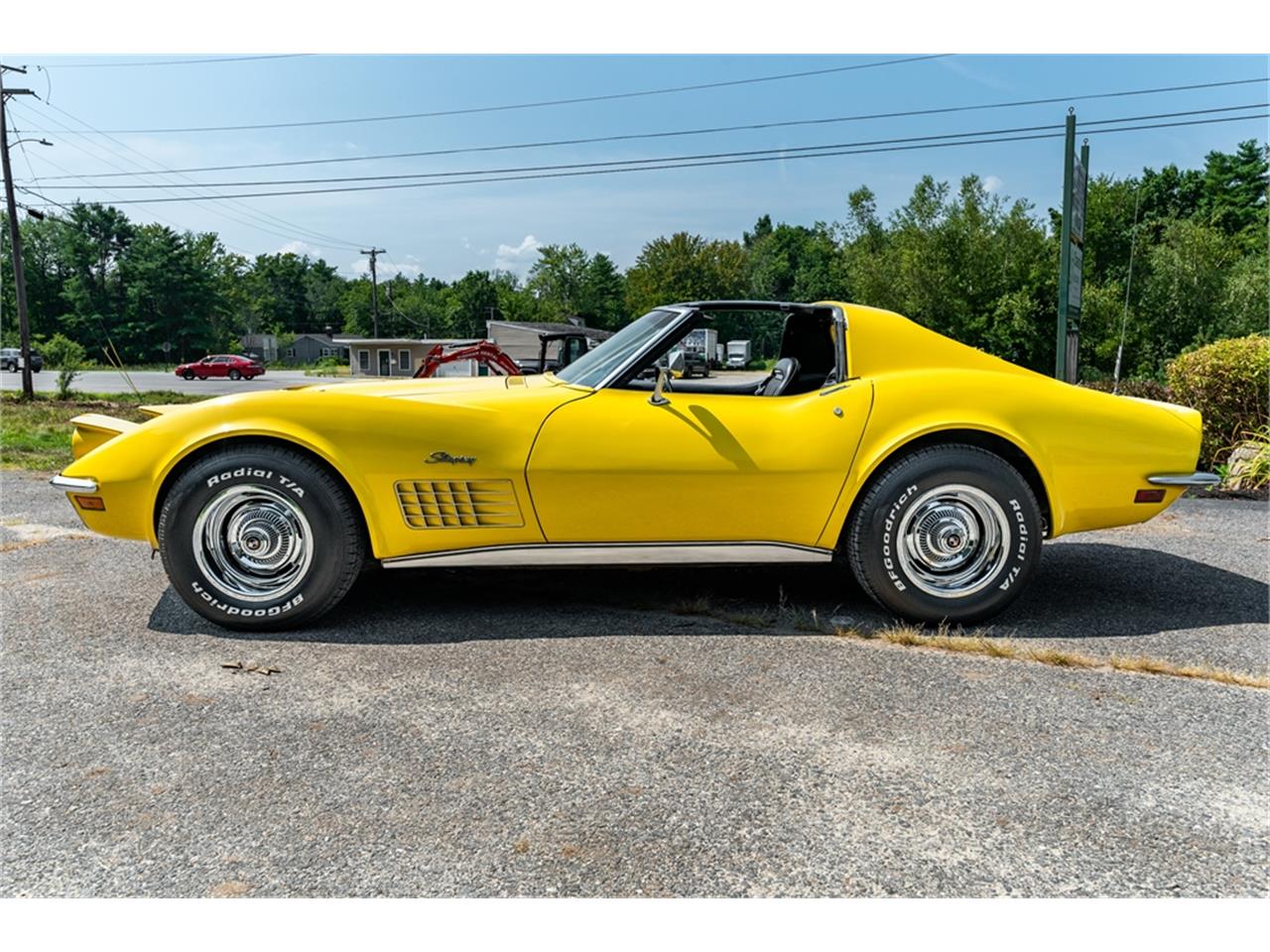 Chevrolet-Corvette-stingray-1971-Sunflower-Yellow-Black-78